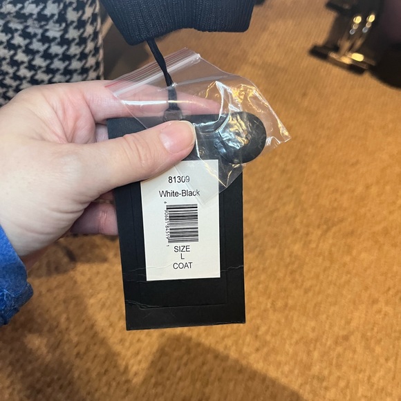 BNWT Kathy Ireland® Long Black & White Houndstooth Tweed Cardigan Jacket size L - Picture 8 of 12